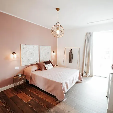 Almasol - Charme Experience Bed & Breakfast